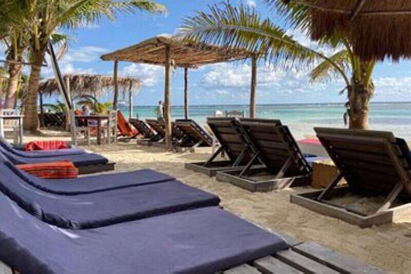 Costa maya : Beach Club Experience + relaxing massage - The Experience in Detail