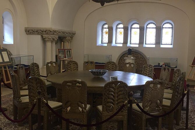 Cotroceni Palace - Presidential Palace in Bucharest - Guided Tour - A Detailed Look at the Cotroceni Palace Guided Tour