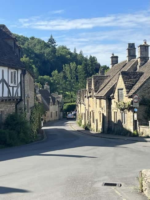 Cotswolds Gin and Whisky Distillery Private Car Tour - The Sum Up