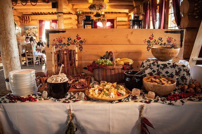 Cottage Style Evening with Folk Show and Traditional Feast from Krakow - Frequently Asked Questions