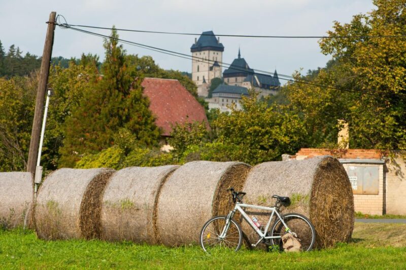 Countryside Bike Tour From Prague To Karlstejn Castle - An In-Depth Look at the Experience