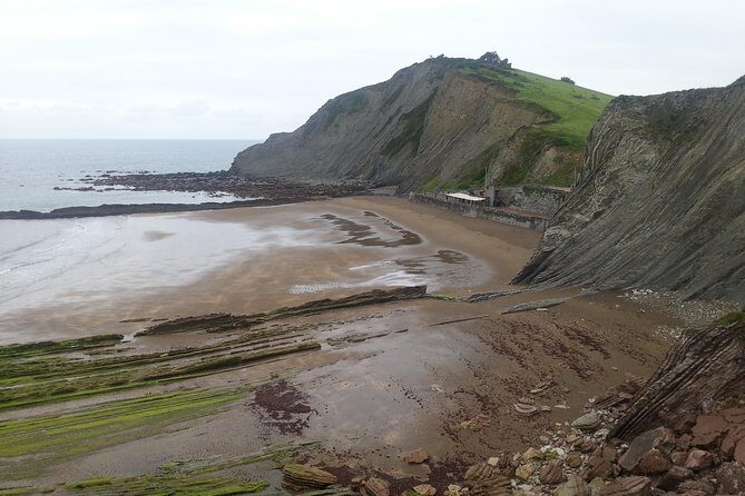 Countryside & Coast Private tour - Zumaia’s Flysch and Unique Geology