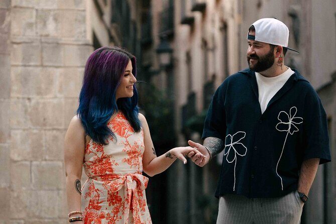 Couples Photoshoot Barcelona - The Experience Breakdown: What to Expect from Your Barcelona Couples Photoshoot