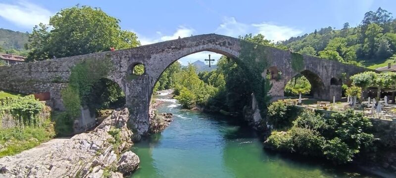 Covadonga y Cascos Históricos Cangas de Onís y Lastres - Practical Details and Value