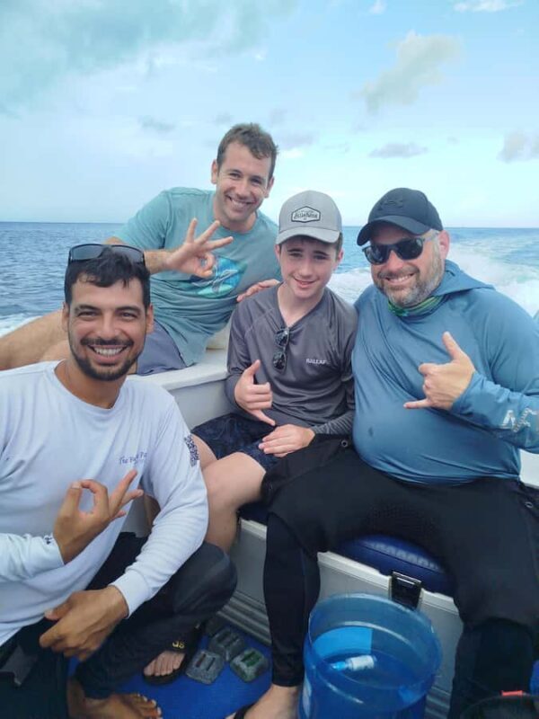 Cozumel: 2-Tank Dive, Eagle Ray Wall for Certified Divers - Who Is This Tour Best For?