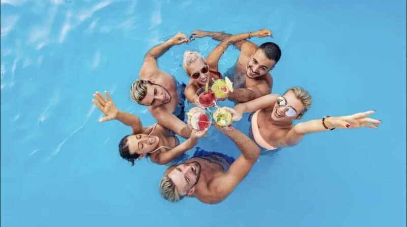 Cozumel: Day Pass with Buffet, Open Bar & Water Park at KUZÁ - FAQ