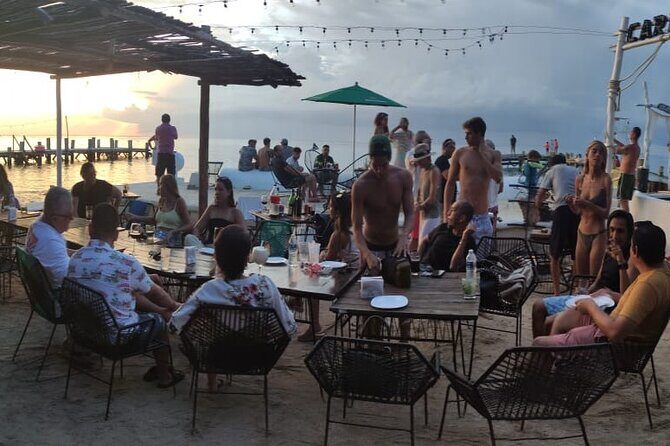 Cozumel El Cielo Tour by Boat from Playa del Carmen & Transfer - FAQs