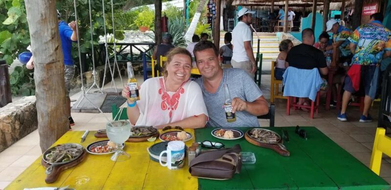 Cozumel: Island Bar Tour with Lunch - Key Points