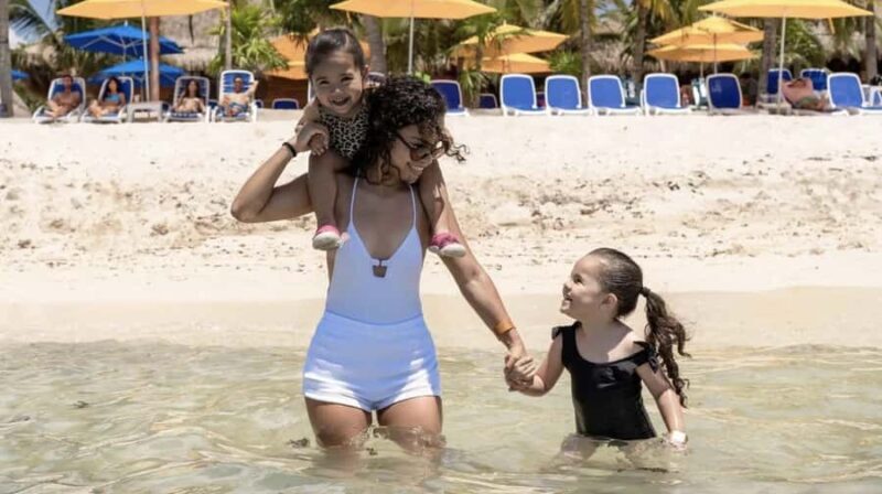 Cozumel: KUZÁ Deluxe Pass with Buffet, Open Bar & Activities - An In-Depth Look at the KUZÁ Deluxe Pass Experience