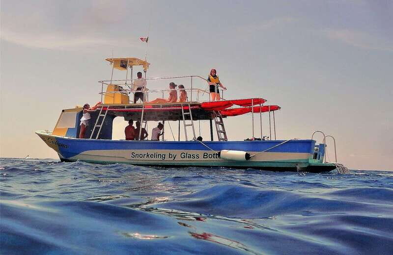 Cozumel: VIP Glass Bottom Boat & Snorkeling 3 Reefs Tour - The Boat: Comfort and Convenience