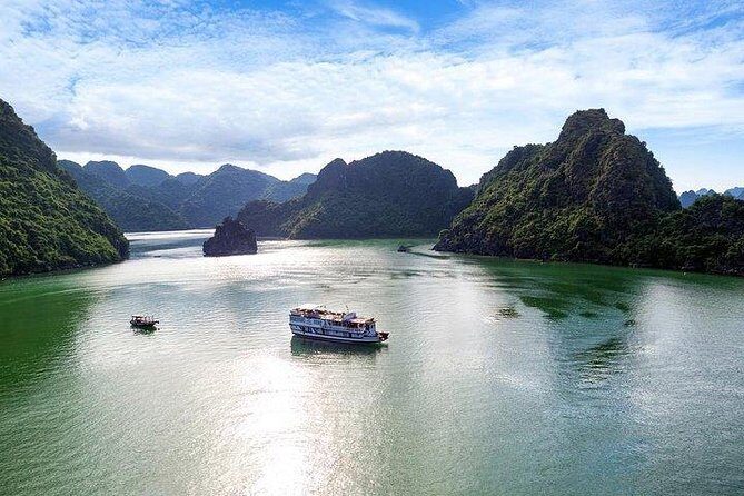 Cozy Bay Cruise: 2-Day Explore Halong Bay With Transfer From Hanoi - In-Depth Review of the Cozy Bay Cruise Experience