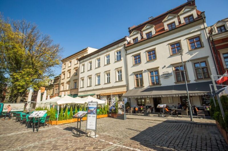 Cracow Craft Beer Adventure: Discover the Best Local Brews - Why This Tour Works for Different Travelers