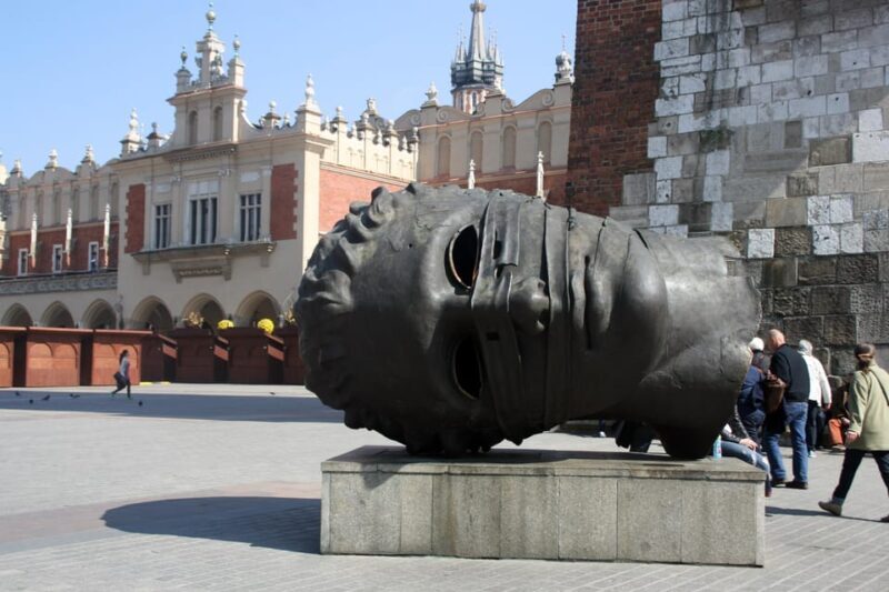Cracow's Old Town, St. Mary's Basilica & Rynek Underground - Practical Details & What to Expect