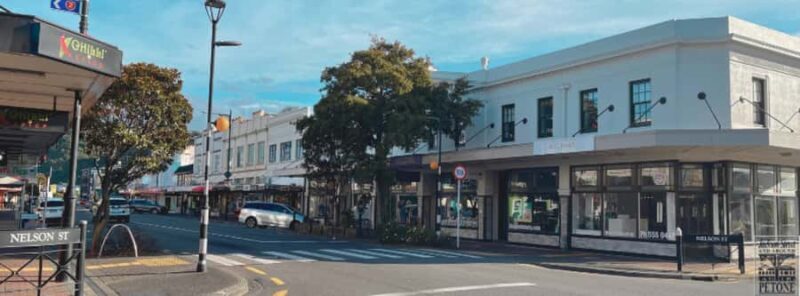 Craft beers & car museum - Half Day Tour - FAQs