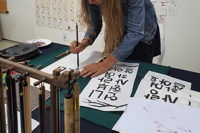 Create a Korean Calligraphy Scroll with Jeongju in Insadong Seoul - The Sum Up