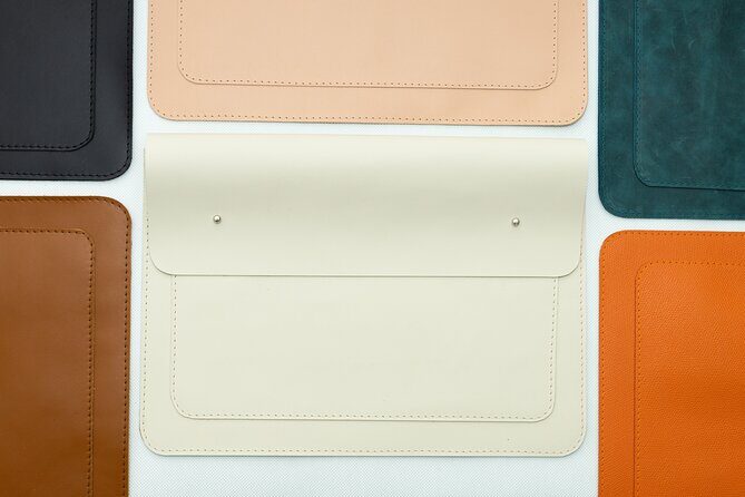 Create a unique leather accessory in downtown Budapest! - FAQ