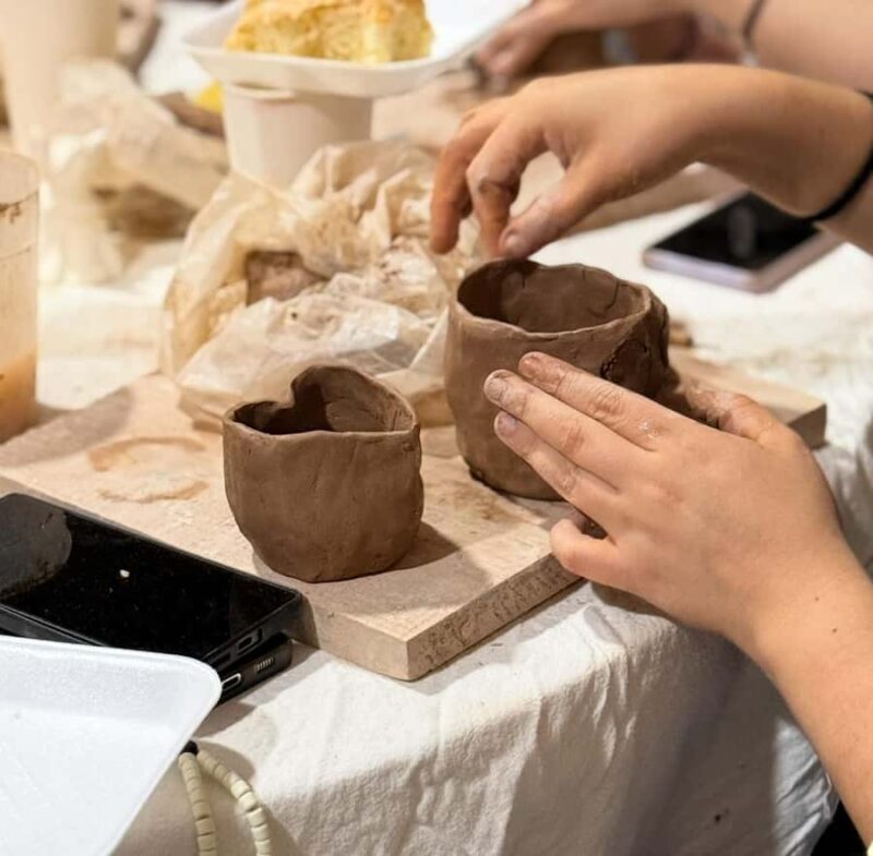 Create, enjoy, and relax: pottery class in Guadalajara - An in-depth look at the pottery class experience