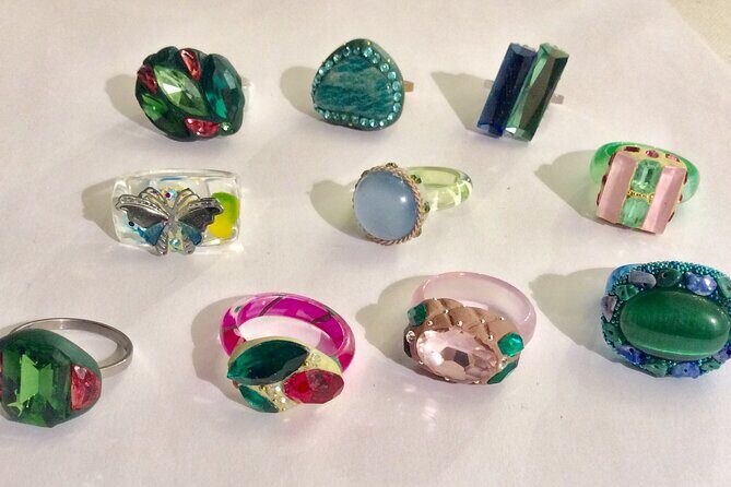 Create unique jewelry from top Parisian designer Bijoux Blues - FAQ