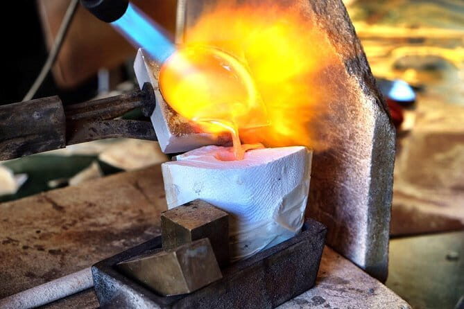Create your original cuttlefish bone cast jewelry. - Create your original cuttlefish bone cast jewelry: A hands-on Florence experience