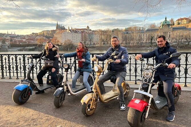 Create your own route on eScooter and enjoy Prague on wheels! - FAQs