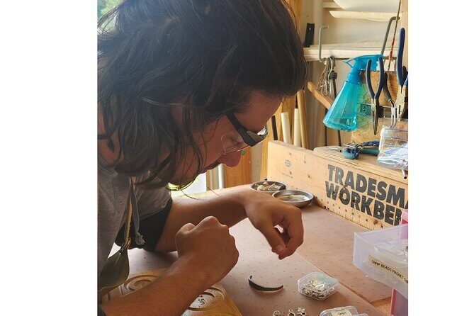 Creative Upcycling Art Classes - An In-Depth Look at the Upcycling Art Class Experience