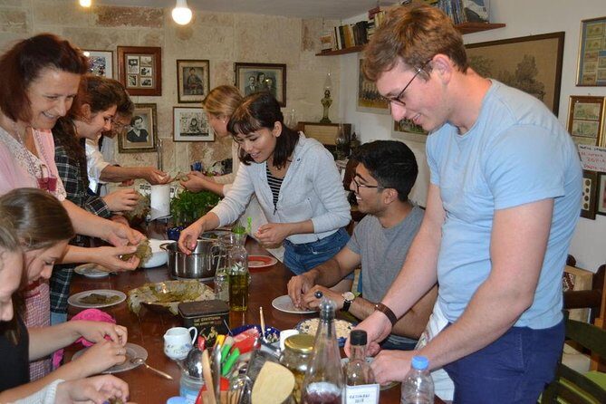 Cretan Cooking Class and Dinner: Evening in a Rethymno Home - Introduction