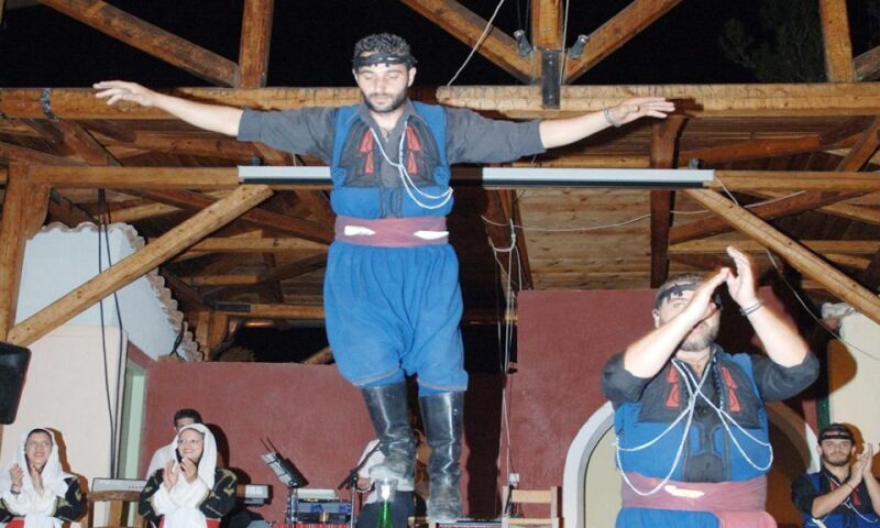 Cretan Night Experience, Dinner & Show - Key Points