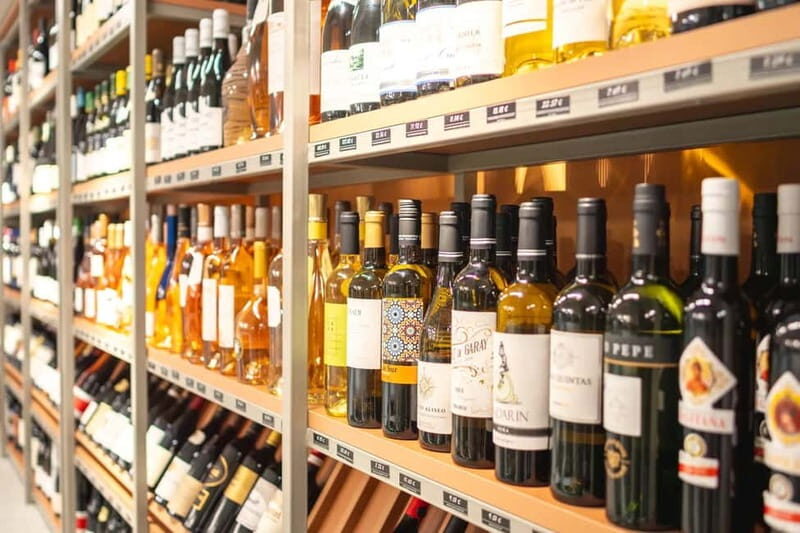 Cretan Wine & Charcuterie Tasting experience in Chania - Key Points