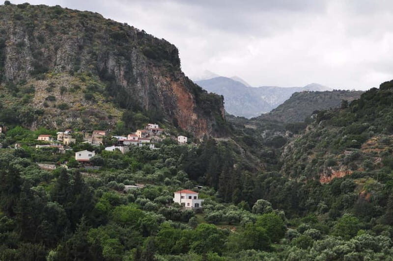 Crete Above the Clouds: Private 4x4 White Mountains Safari - Therisso Gorge — Nature’s Power