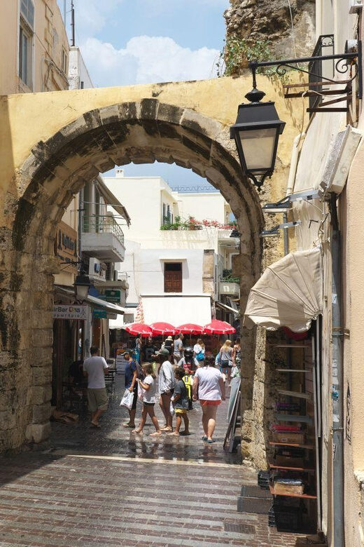 Crete: Arriving by cruise ship at Chania - Port of Souda - FAQ