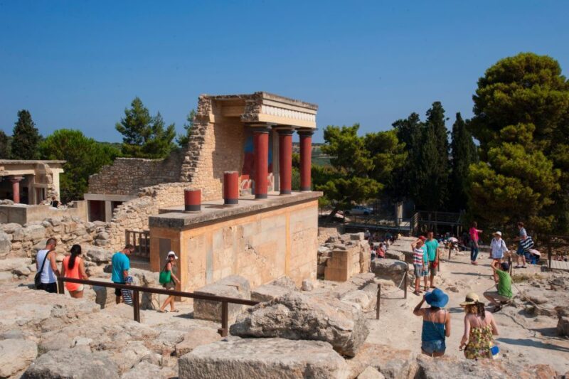 Crete: Knossos Palace and Museum Skip the line Guided tour - FAQs