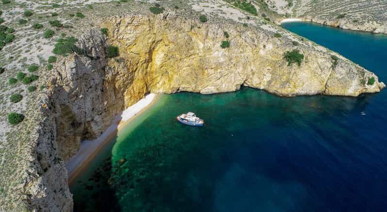 Cruise at Golden Beach and Blue cave, explore island Plavnik - FAQ