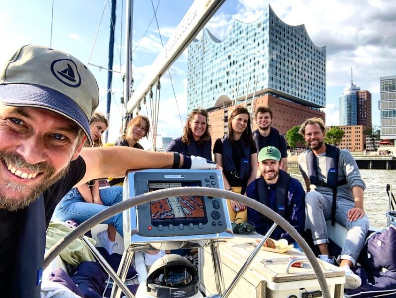 "Cruise in the City" - Sailing Yacht Event, Hamburg/Elbe - Who Is This Tour Best For?