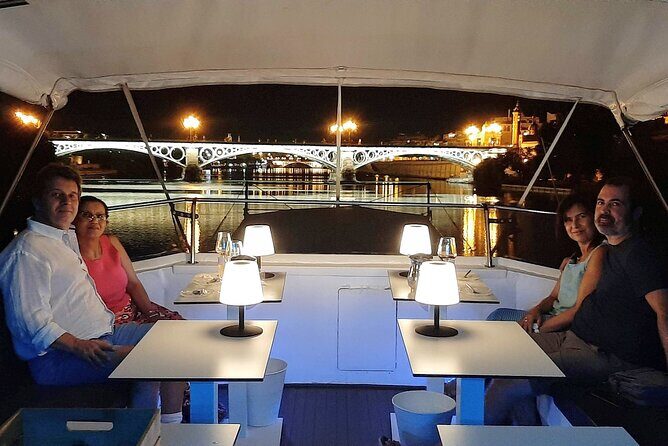 Cruise on a fantastic boat along the Guadalquivir - The Experience at a Glance