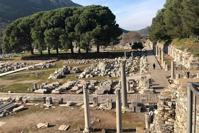 CRUISE PASSENGERS: Ephesus & Terrace Houses & Virgin Mary Tour - What Sets This Tour Apart?