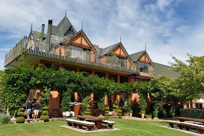 CRUISE SHIP DAY LYTTELTON Hop On Hop Off Wine Tours to Waipara - A Deep Dive into the Waipara Hop-On Hop-Off Experience