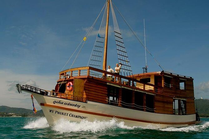 Cruising on a comfortabel boat in Phang Nga Bay - The "Must-Do" Tour Khao Lak - Final Thoughts