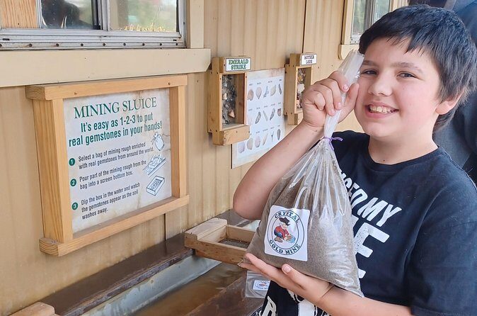 Crystal Cave Adventure Tour and Dino Trail Family Rate - Who Will Love This Tour?