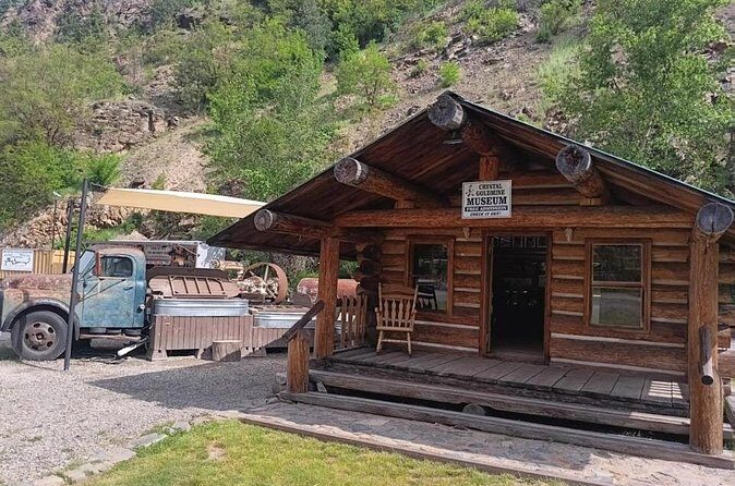 Crystal Gold Mine Tour Family Rate - An In-Depth Look at the Crystal Gold Mine Tour