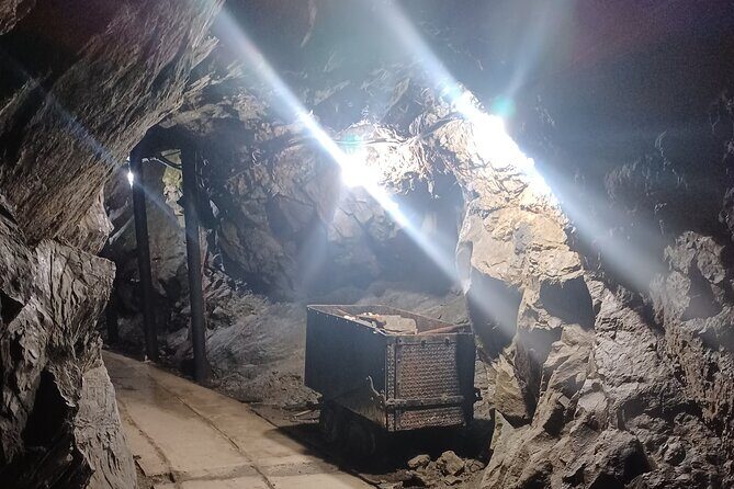 Crystal Gold Mine Tour With Emerald Strike Combo Deal - Introducing the Crystal Gold Mine Tour With Emerald Strike Combo Deal