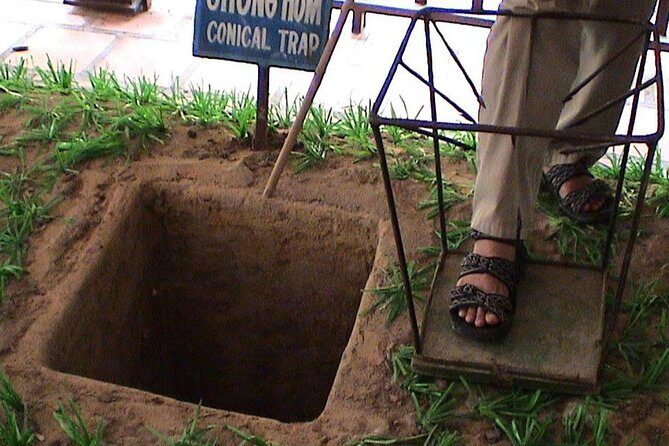 Cu Chi Tunnels Half Day by Speedboat - Key Points