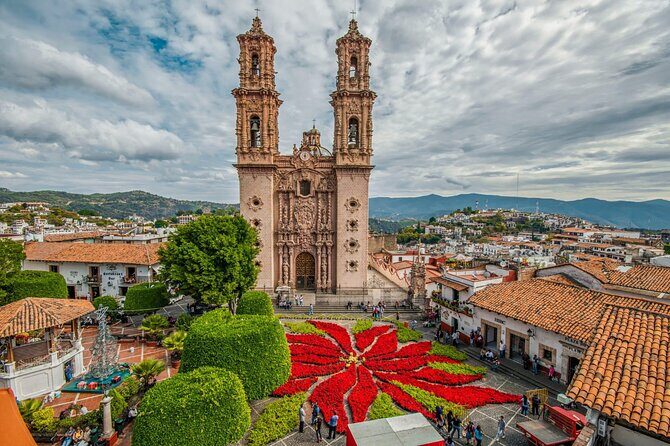Cuernavaca Cathedral & Santa Prisca Church Tour from Mexico City - An In-Depth Look at the Tour Experience