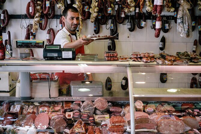 Culinary Backstreets of Plaka - Athens Food Tour - Who Should Consider This Tour?