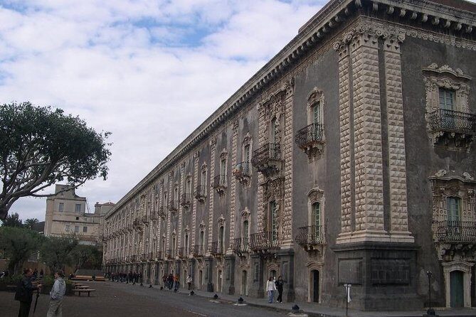 Culture and Street Food: Catania on the table - Value and Who Will Enjoy It Most