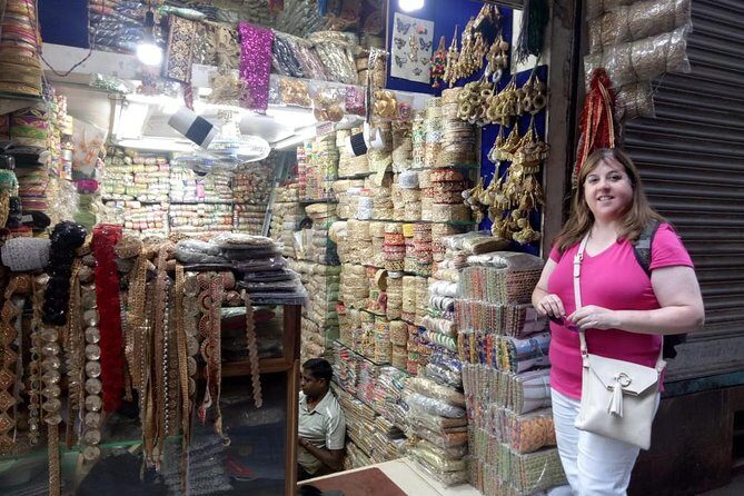 Customized Old & New Delhi Shopping Tour with Female Consultant - How the Tour Works and Why It Offers Value