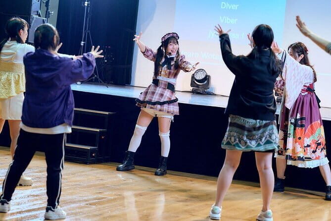 Cyalume Dance Workshop with English guide - Key Points
