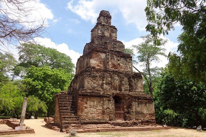 Cycling expedition in the Ancient City of Polonnaruwa with return transfers - A Detailed Look at the Tour Experience
