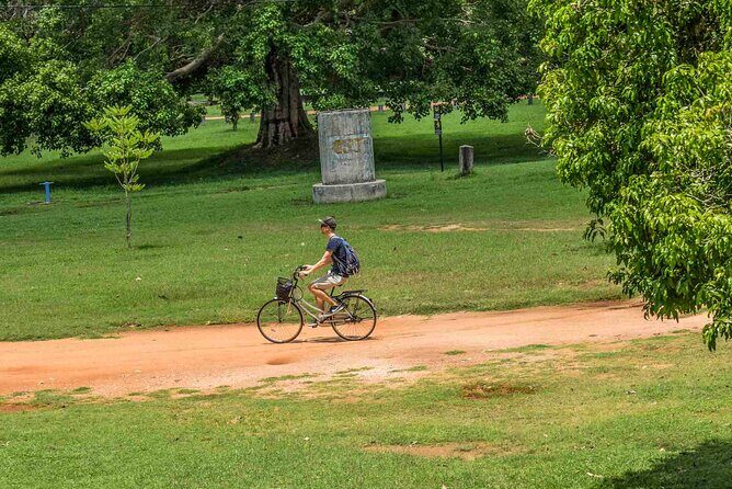 Cycling from Mirissa - A Closer Look at the Cycling Experience