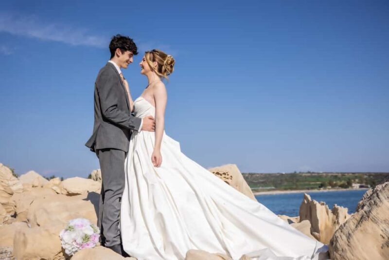 Cyprus: Destination Weddings Photographer - FAQs