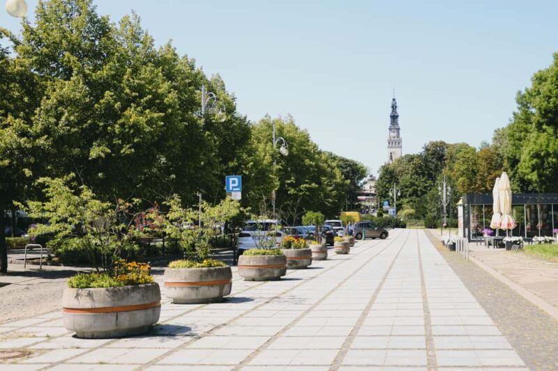 Czstochowa: Morning Food Tour with Breakfast & Pierogi - Key Points